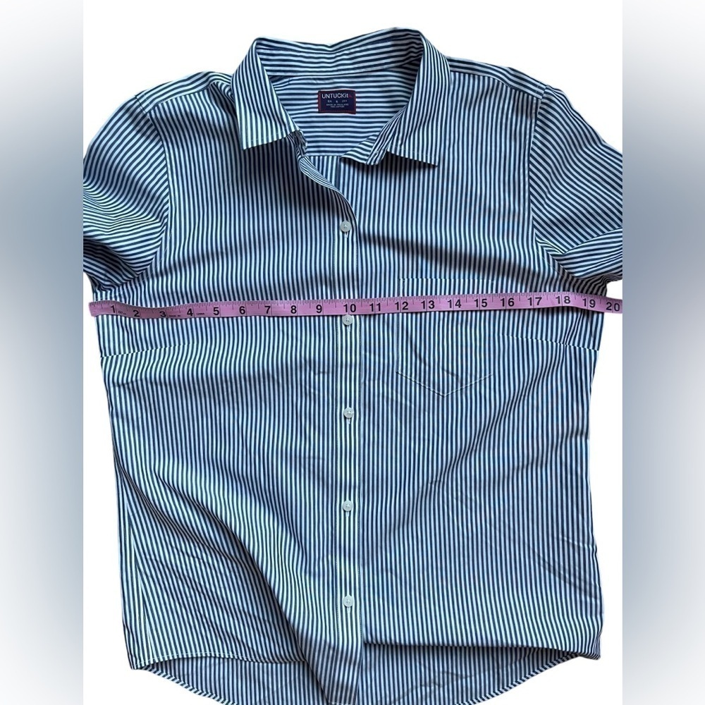 UNTUCKit Blue & White Striped Button Down Shirt 100% Cottn size 6 - Picture 7 of 10